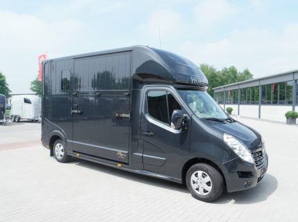 Pferdetransporter Hagstedt Roelofsen