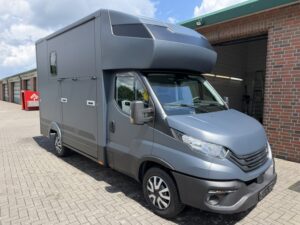Hagstedt Stablehopper Iveco Hengstwagen