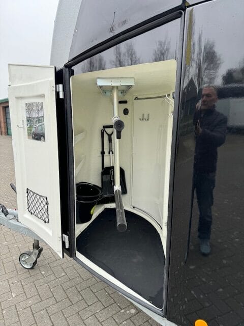 
								Bücker Careliner L full									