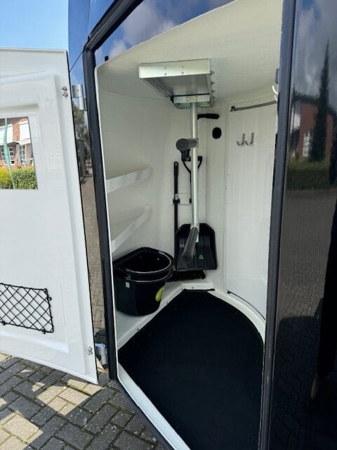 
								Bücker Careliner L full									