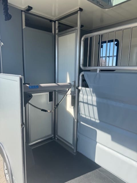 
								Hagstedt Stablehopper mit Saftey Concept Airbag silber full									