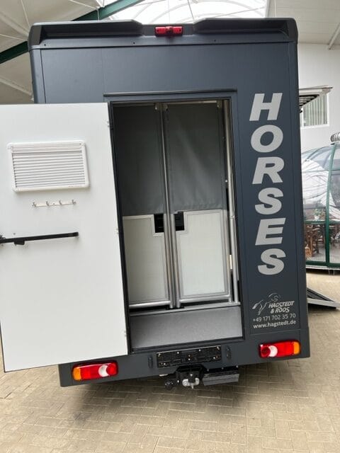 
								Hagstedt Stablehopper mit Saftey Concept Airbag star full									