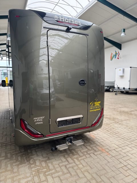 
								Hagstedt Spezial Mercedes Automatik Jahreswagen full									