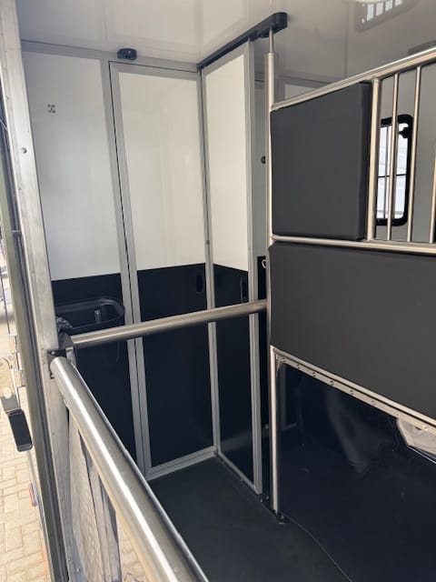 
								Hagstedt Spezial Mercedes Automatik Jahreswagen full									