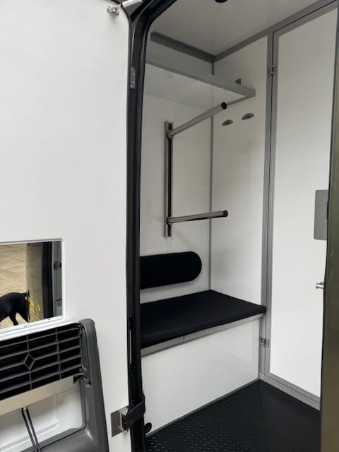 
								Hagstedt Spezial Mercedes Automatik Jahreswagen full									