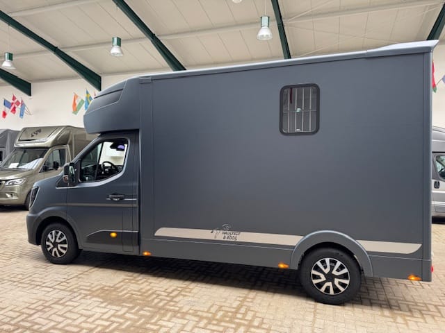 
								Hagstedt Stablehopper Renault Automatik full									